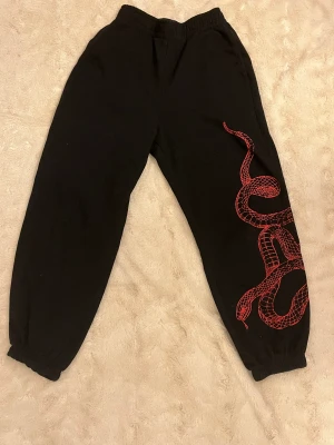 Mjukis byxor  - Mjukts byxor från h&m