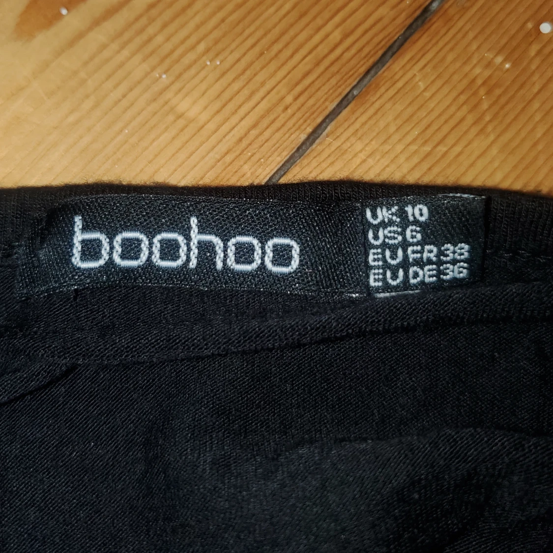 Croptop med cutout  - 91