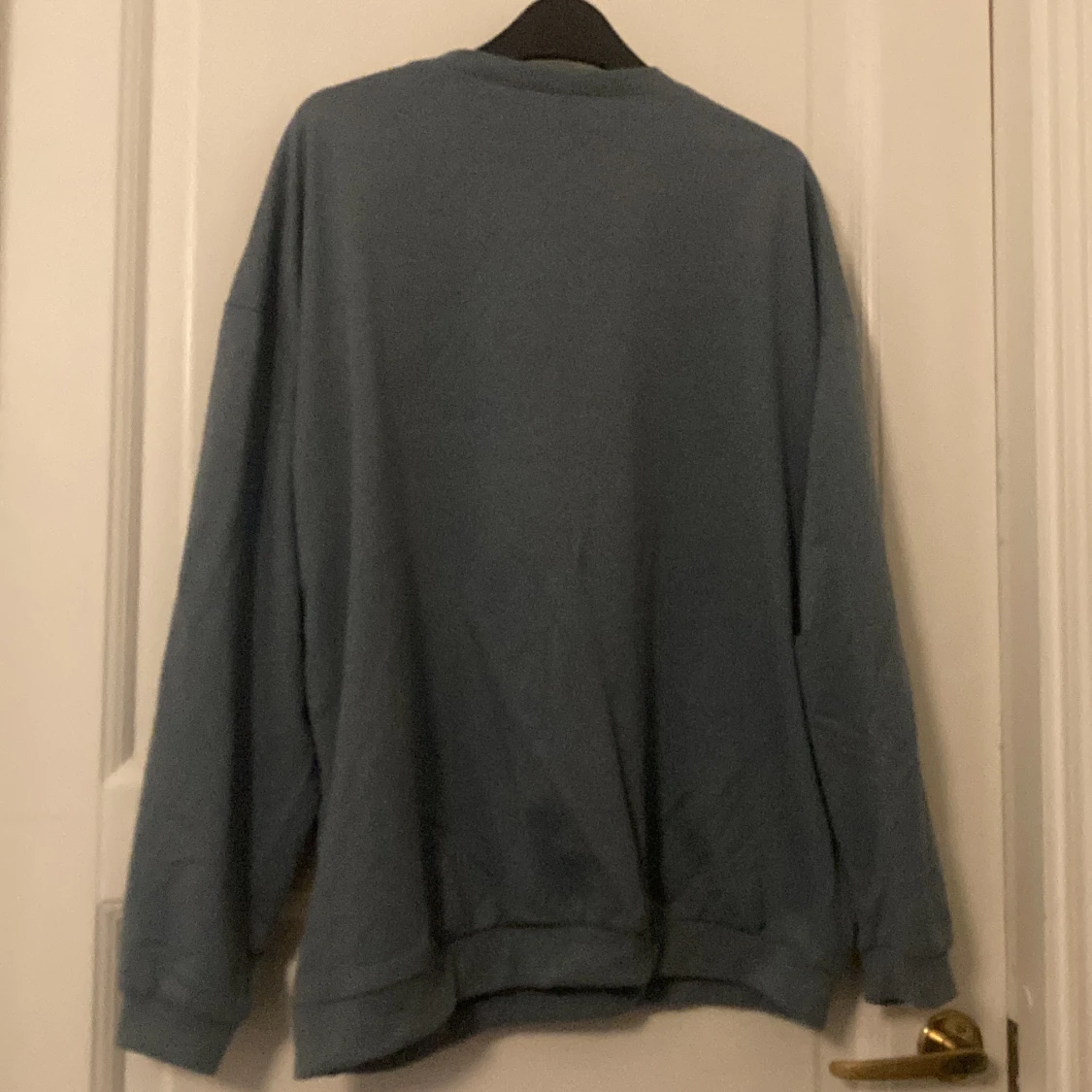 Snygg tröja med text på  - 90