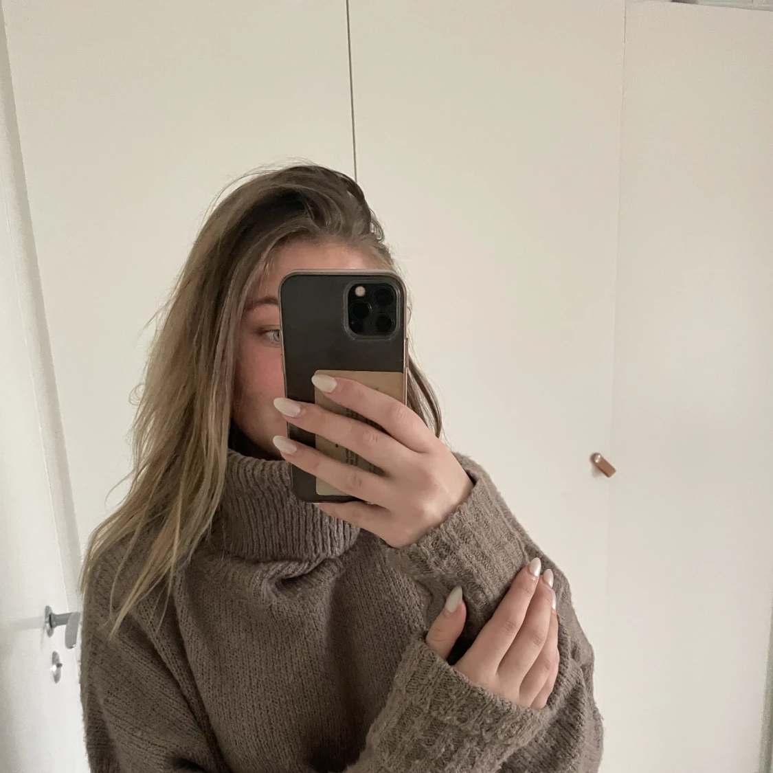 Stickad tröja med polokrage  - 90