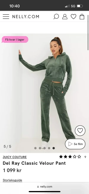 Juicy Couture - Set Velour Dark Moss - Jag tänker sälja mitt knappt använda (kanske 2 gånger) juicy set i färgen ”Dark Moss”. Säljer de pga att de är alldeles för stort för mig tyvärr. Man kan köpa separat också om man vill. Tröjan är i storlek S och byxorna i XS. 800kr för en, 1500kr för båda