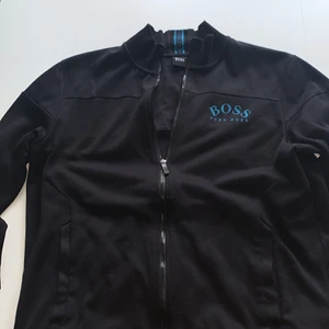 Hugo boss tröja - Helt ny hugo boss tröja