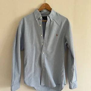 Skjorta - Ralph Lauren skjorta som är sparsamt använd