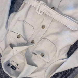 Kappa helt ny.  - Aldrig använd storlek s . Kan passa en liten M också. Helt ny , endast testad: 