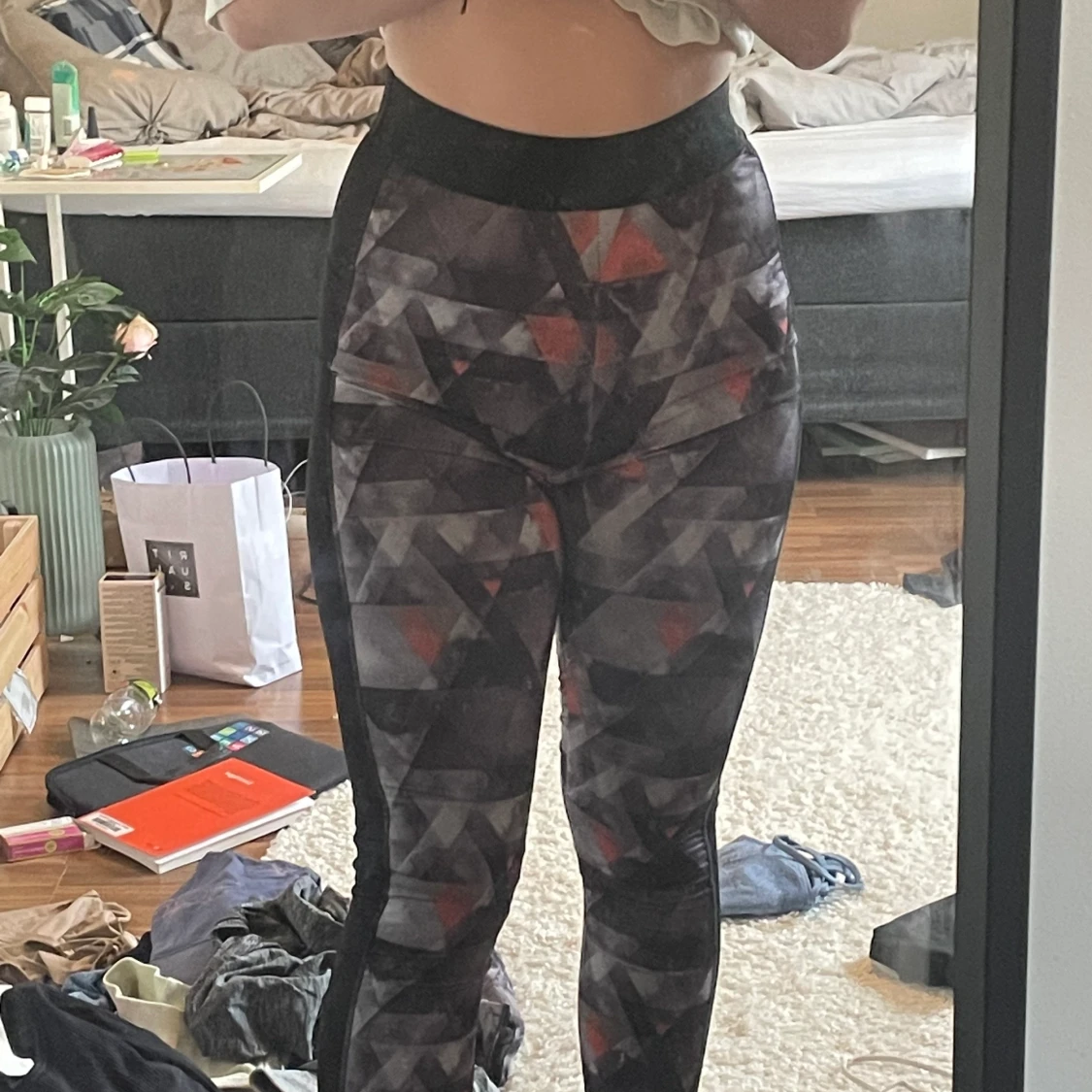 Grå/svart/rosa träningstights