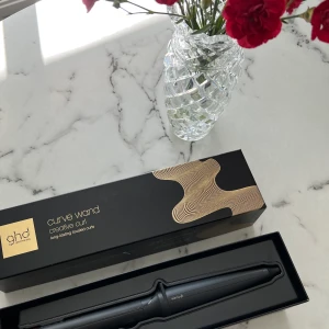GHD - Locktång fr. Ghd i fint skick, kartongen medföljer!  