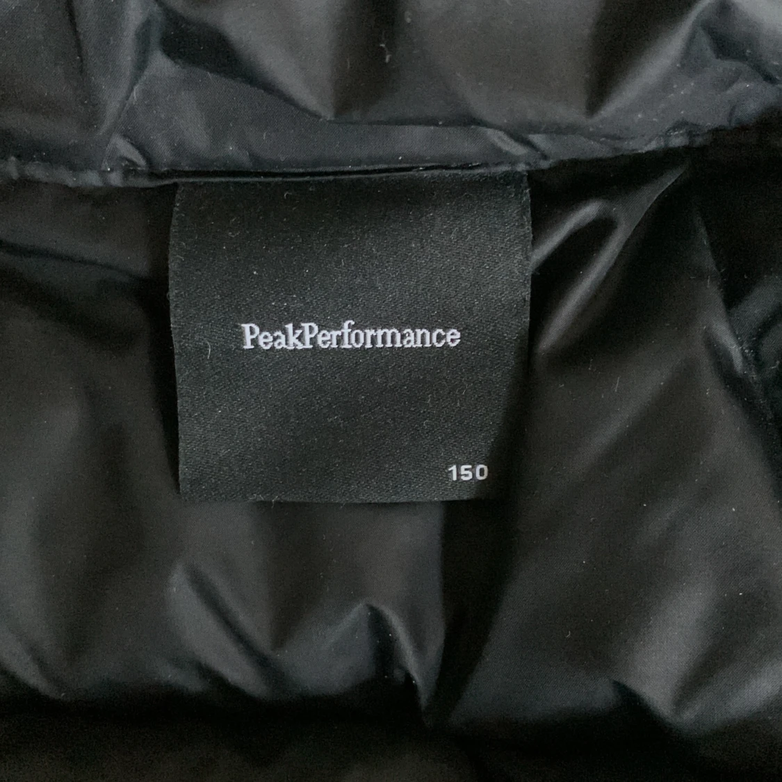 Varm Peak performance jacka, stl 150. - 90