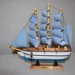 Det finns så här såm båtar  - Färg, Blå, Rosa,Brun,  #Bud 