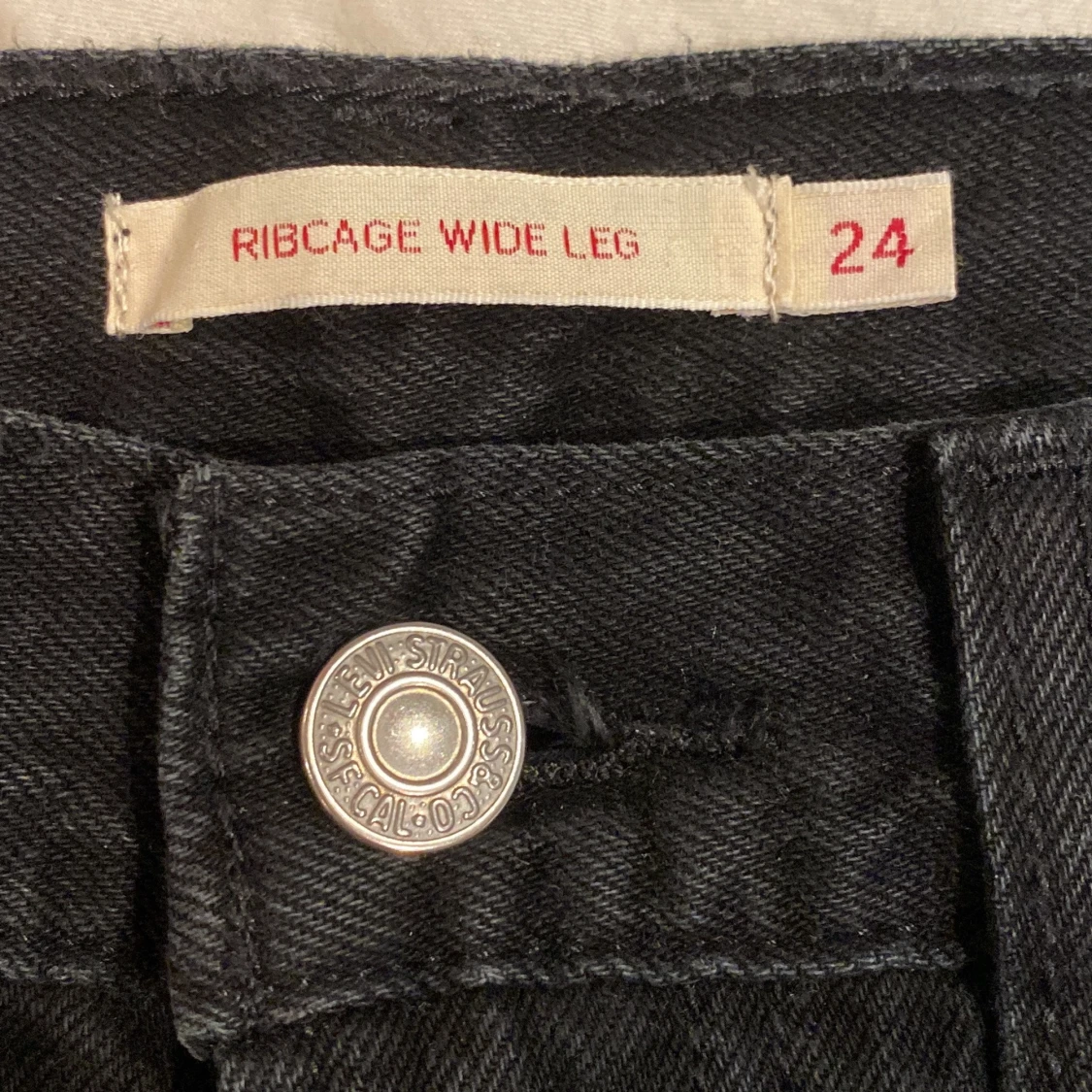 Levi’s Ribcage wide leg 24 - 91