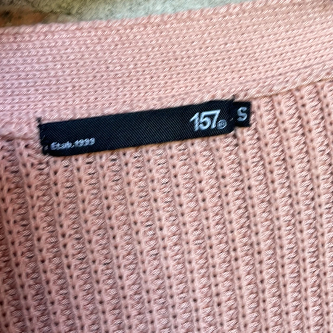 Stickad rosa kofta storlek s - 90