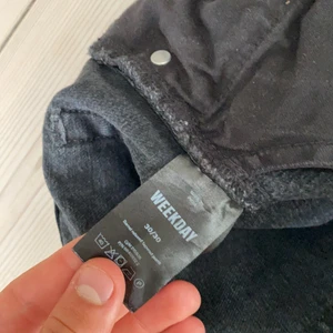 Weekday BARREL - Använt 3 gånger jättebra skick otroligt sköna 