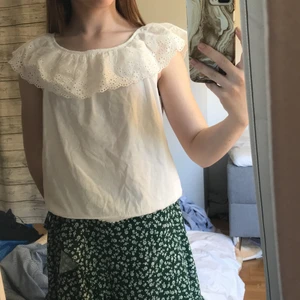 Tröja - En vanlig tröja helt oanvänd från KappAhl, säljer för att det inte är min stil.