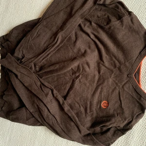 Super cool sweatshirt  - Brun tröja med orangea detaljer