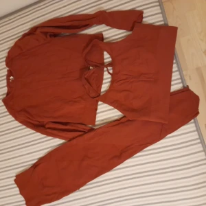 Träningsett - Helt nytt träningssett.