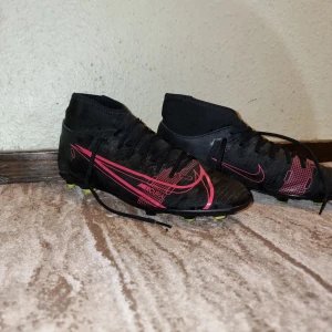 Adidas fotbollskor - Addidas fotbollskor