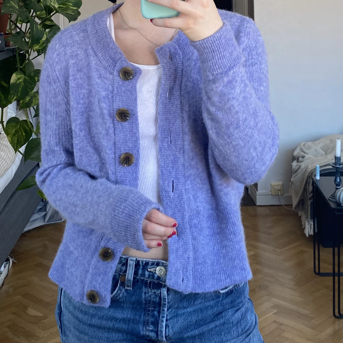 Blålila stickad kofta