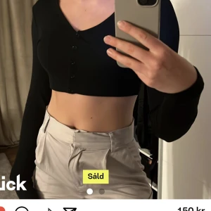 Tröja  - Superfin topp från weekday, storlek m💗 (lånad bild) 