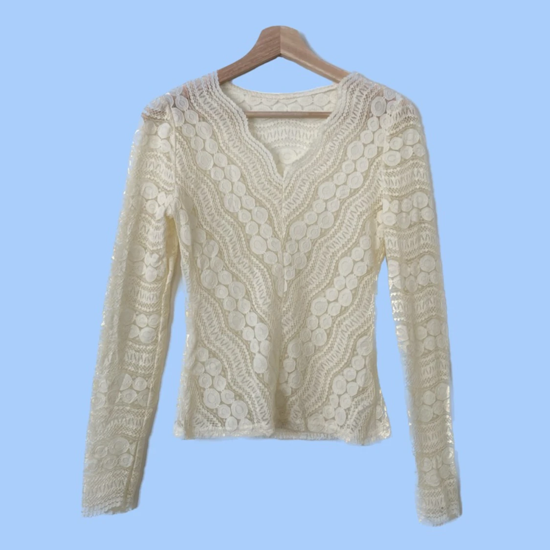 Långärmad tröja i spets