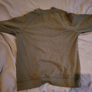 Fräsch grön långärmad - Snygg basic grön långärmad, skick 9/10, 
