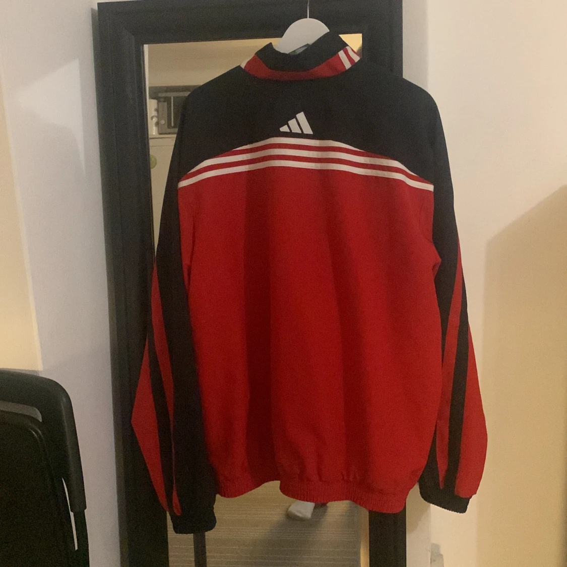 Adidas vindjacka  - 90