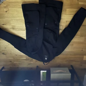 G-Star rock - Köpt för 1300. Använd 2-3 gånger. Strl S