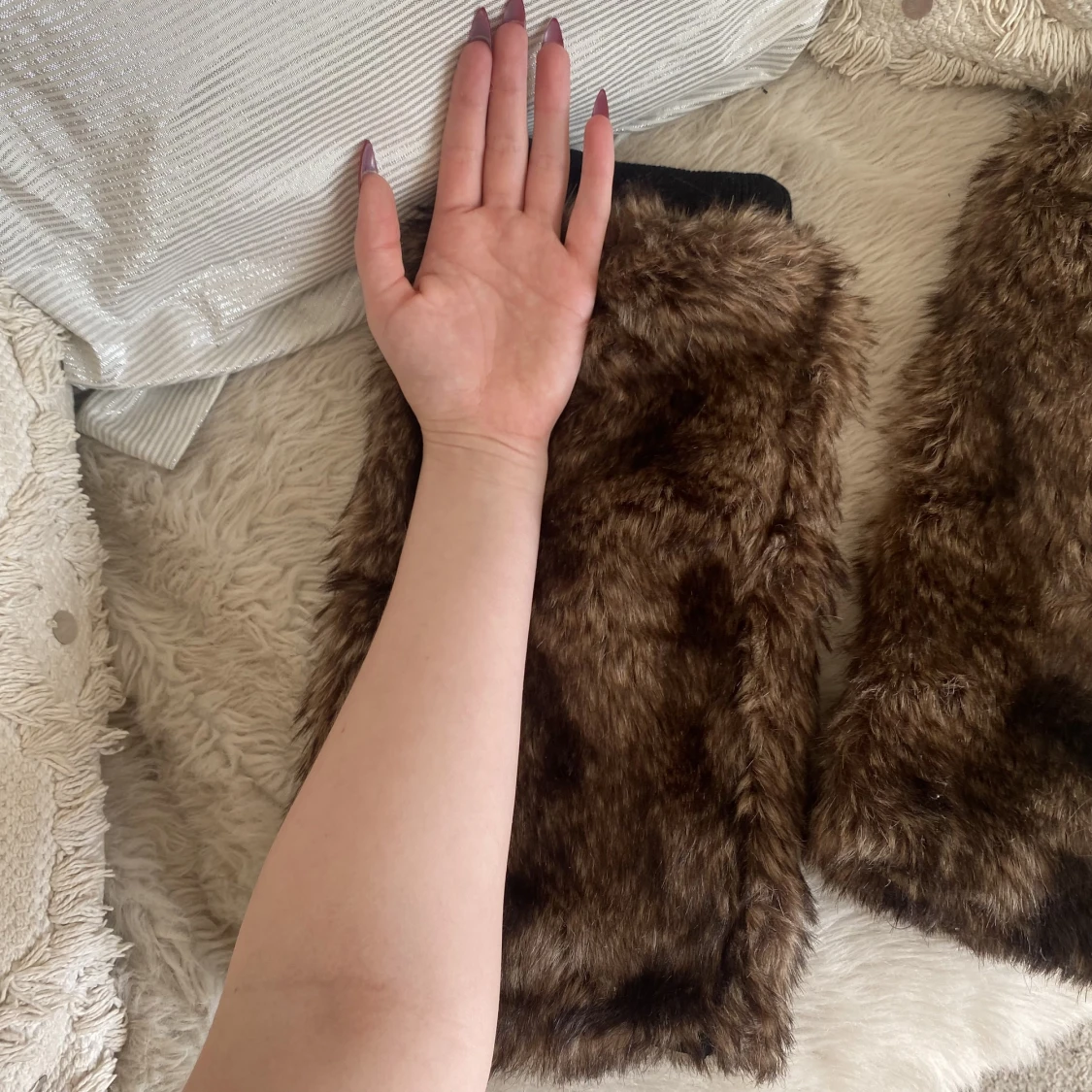 Fluffiga benvärmare  - 90