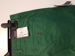 Nya Chinos Ermino Viccaro st.50 - Nya Chinos byxor, mörkgröna, st. 50 /34R  W 88 L 82   100 % bomull 