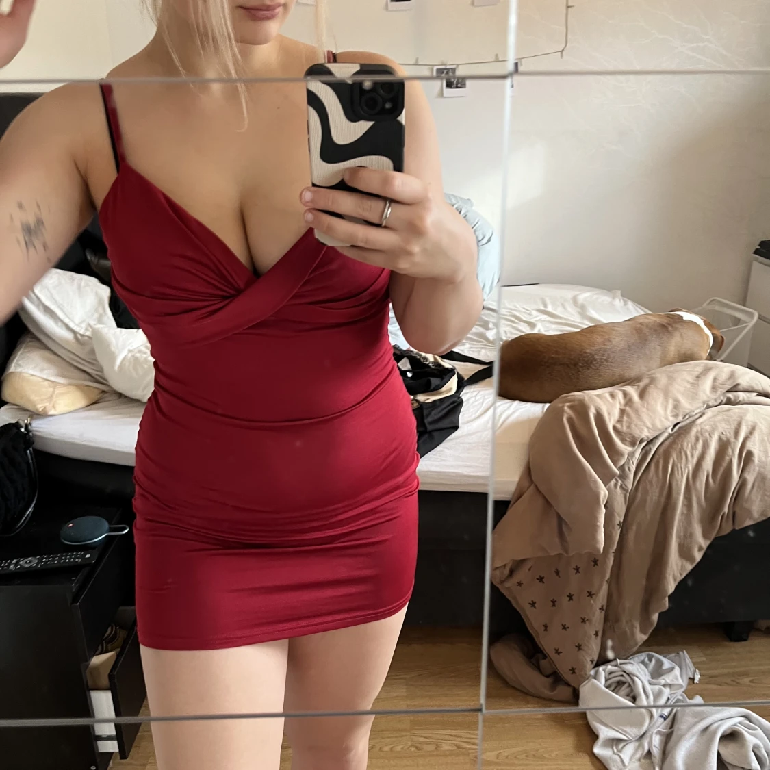 Röd tight klänning - 90