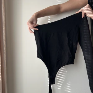 Body - Som ny, passar s