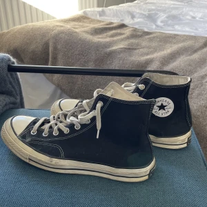 Chuck Taylor 70s HIGH - Converse Chuck Taylor 70s  Användt Skick Storlek M Säljer 200