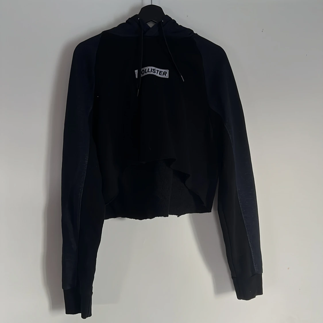 Magtröja från HOLLISTER