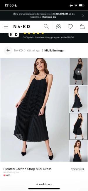 Svart klänning NAKD - Ny oanvänd (lapparna kvar) klänning från nakd. Nypris 599kr   mer info https://www.na-kd.com/sv/produkter/pleated-chiffon-strap-midi-dress-svart  Finns i Västerås. Kan tas med till Edsbyn, haverdal och ev mötas upp i Sthlm. Kan skickas mot fraktkostnad 