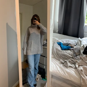 Tjocktröja  - Super fin, stickad, tröja med polo