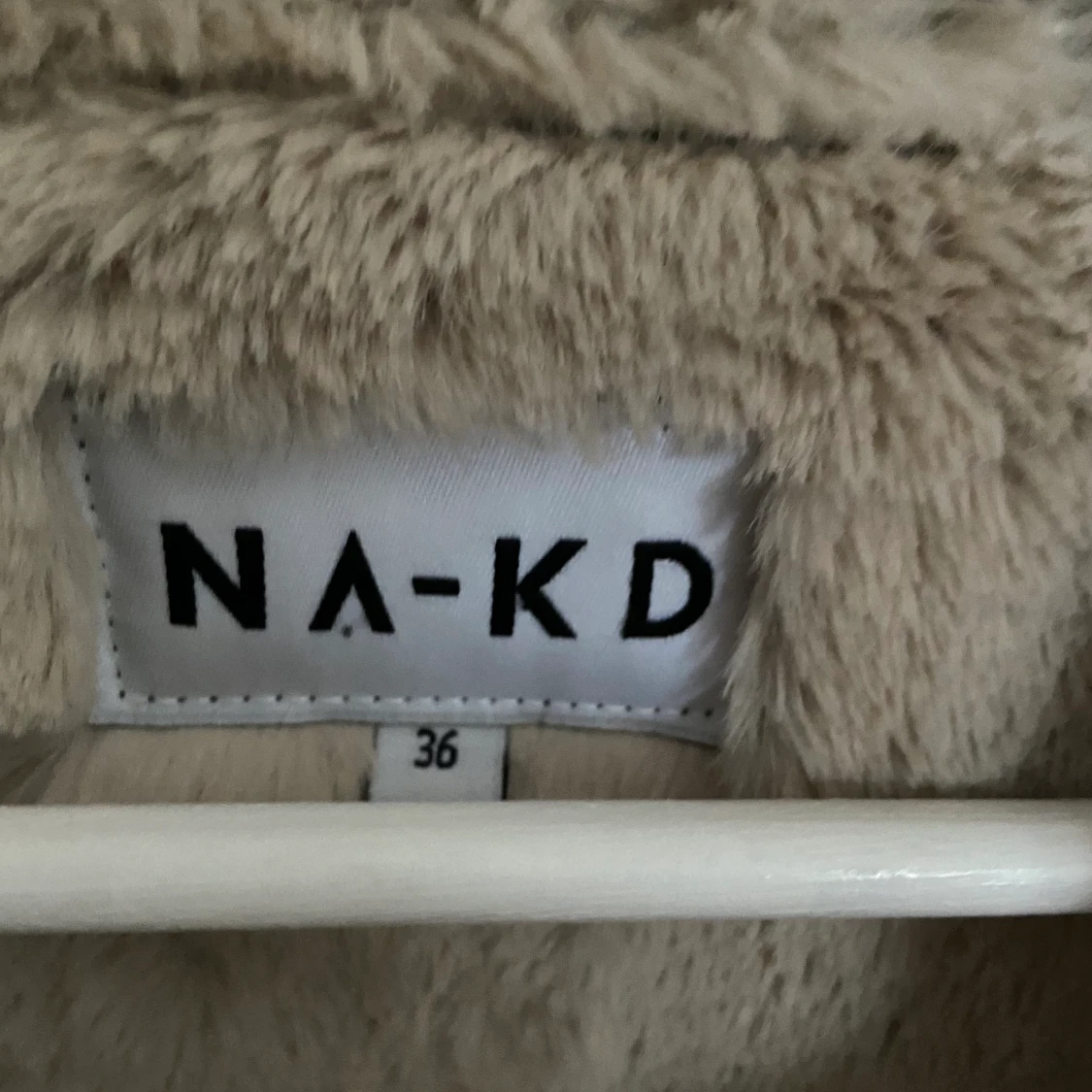 Skinnjacka med päls - 90