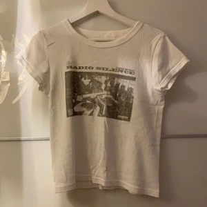 Brandy melville topp - Jättefin men behöver pengar och den kommer inte till användning! 22kr frakt! Först till kvarn