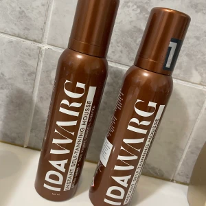 Ida Warg extra dark  - Säljer mina två helt nya Ida Warg instant extra dark med nya formulan . Säljer båda för 180kr