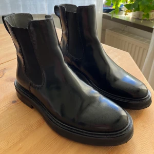 HOPE kängor  - Storlek 38 Som nya, omklackade 