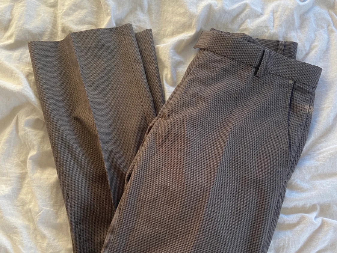 Rutiga bruna byxor - 91