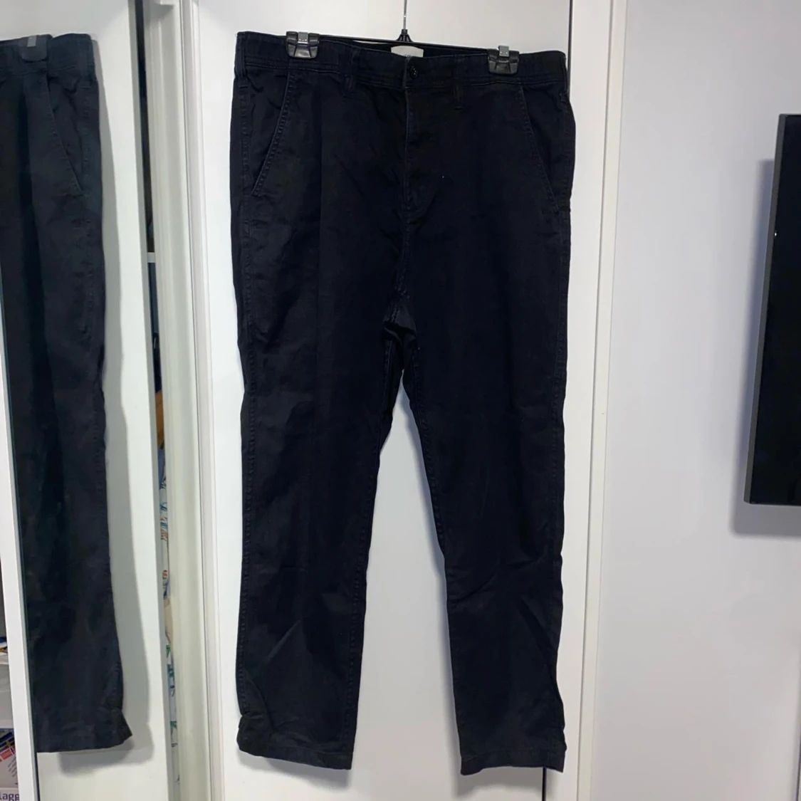 H&M Regular Fit Black Jeans 