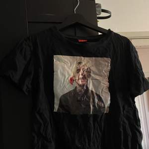 Lil peep T-shirt svart storlek S  Frakt tillkommer 52kr