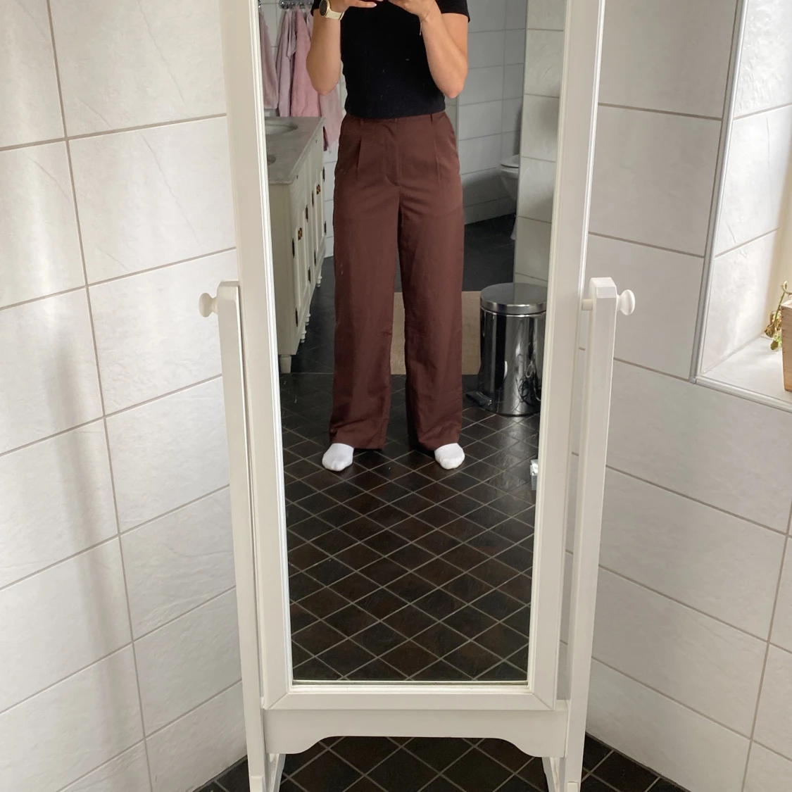 Bruna kostymbyxor från HM