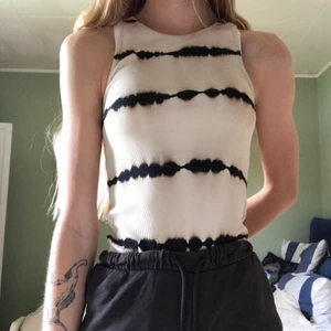 Linne - Fint linne från Weekday i storlek S.