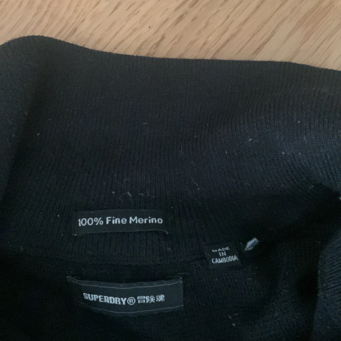 Superdry 1/4 zip strl S - 91