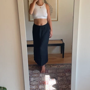 Vit topp från zara  - Basic vit topp från zara! 