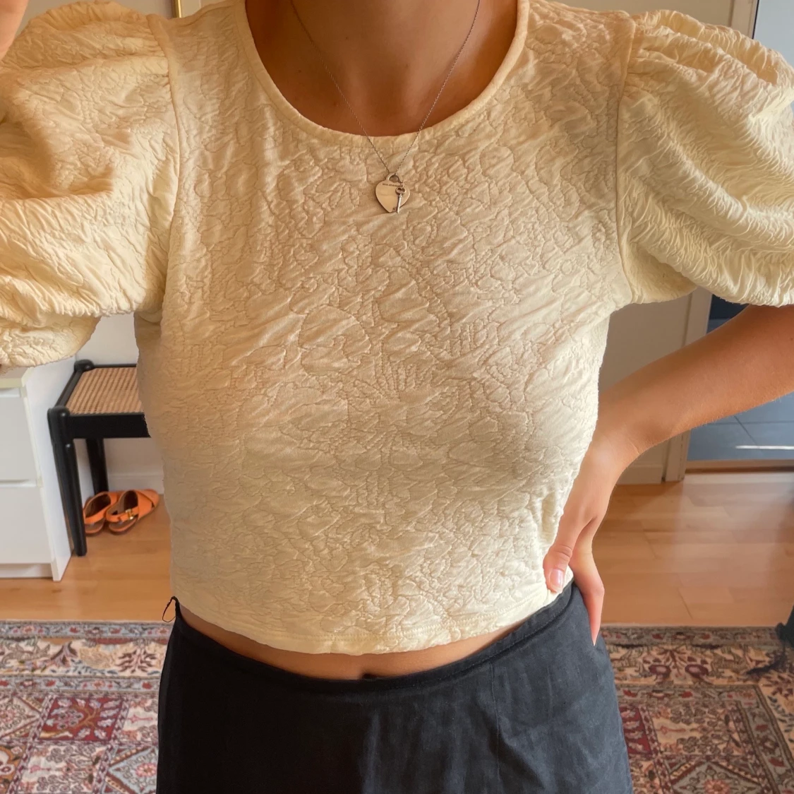 Gul topp från monki  - 91