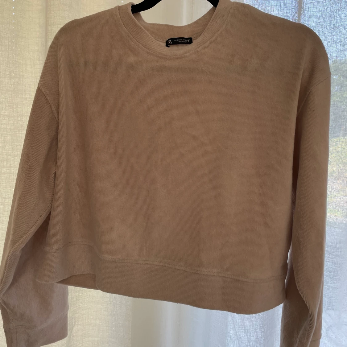 Beige tröja zara  - 90