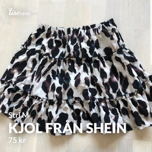 Leopard kjol från shein - 75kr, ny 