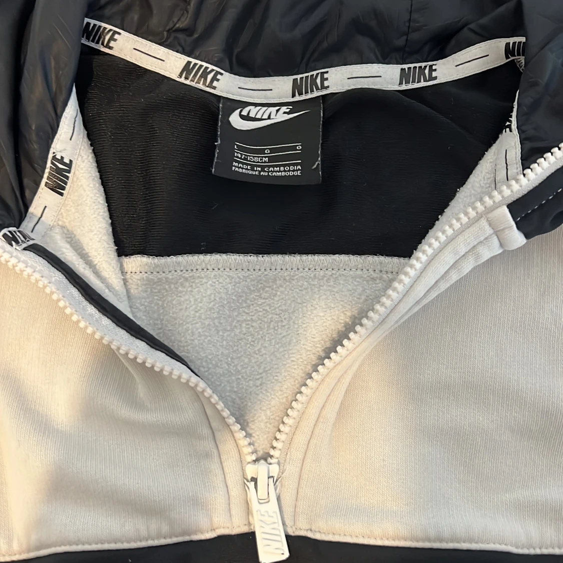 Nike tröja strl 147-158cm - 91