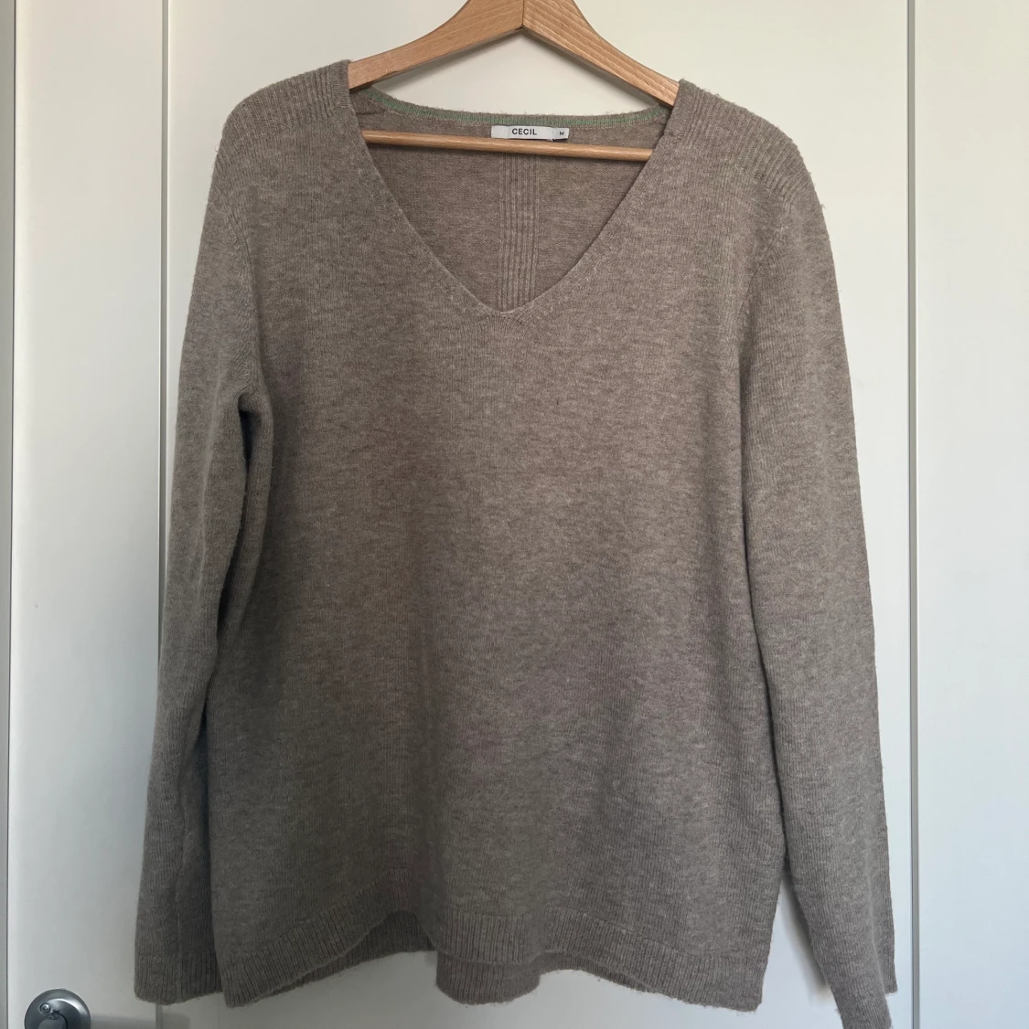 Cecil Tröja