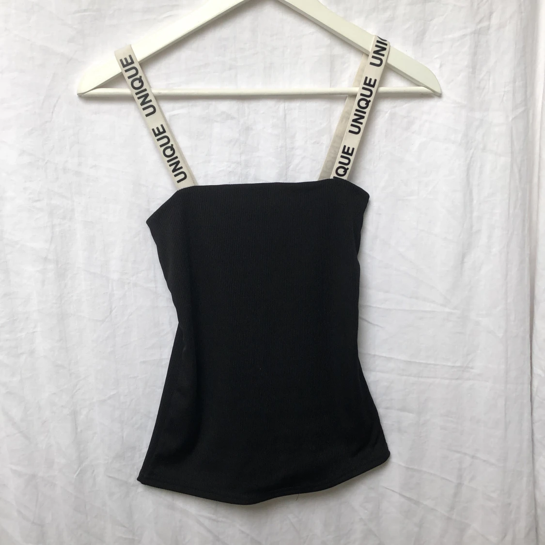 Svart tub topp med axelband - 91